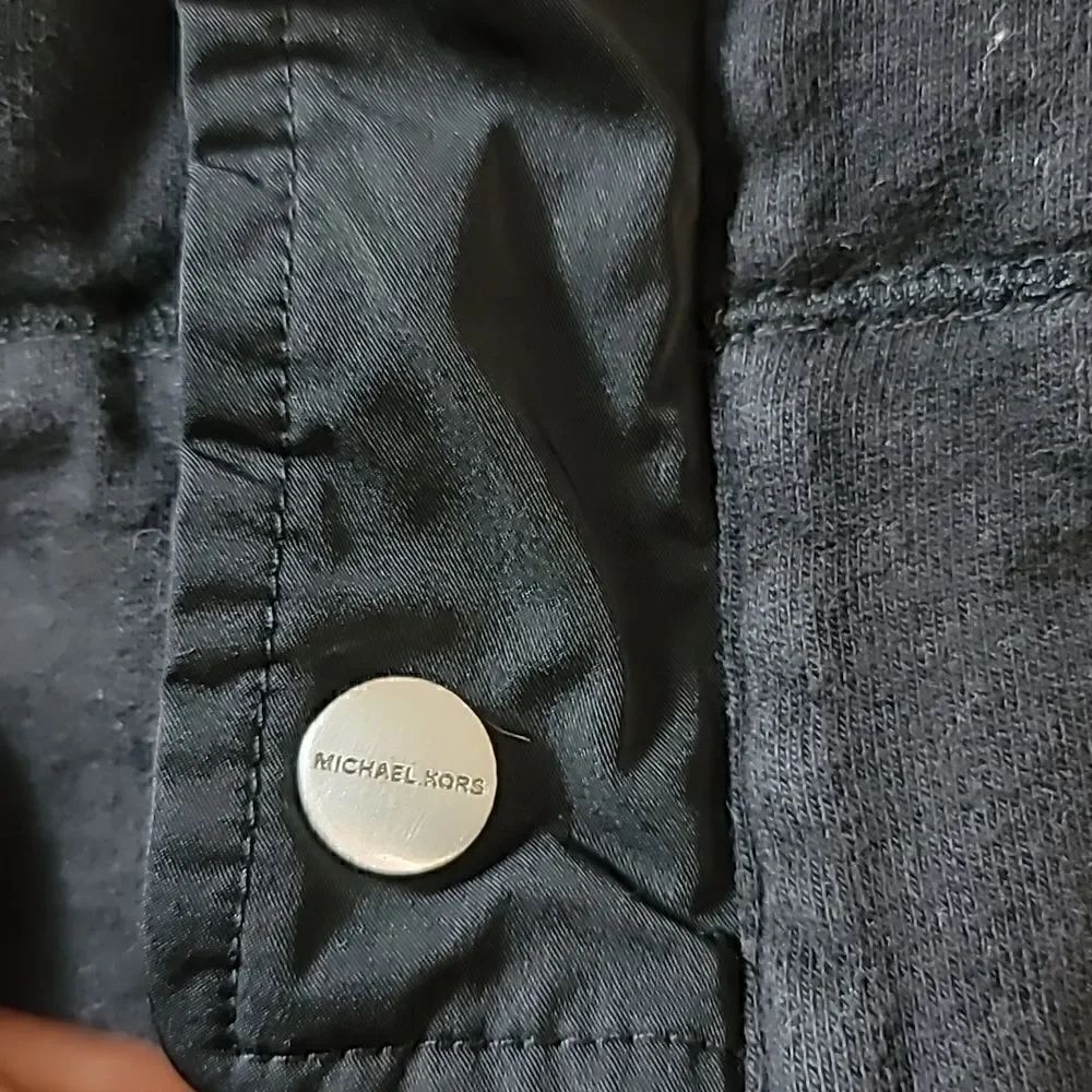 Micheal Kors Light Button up Jacket with Hood - Picture 4 of 13